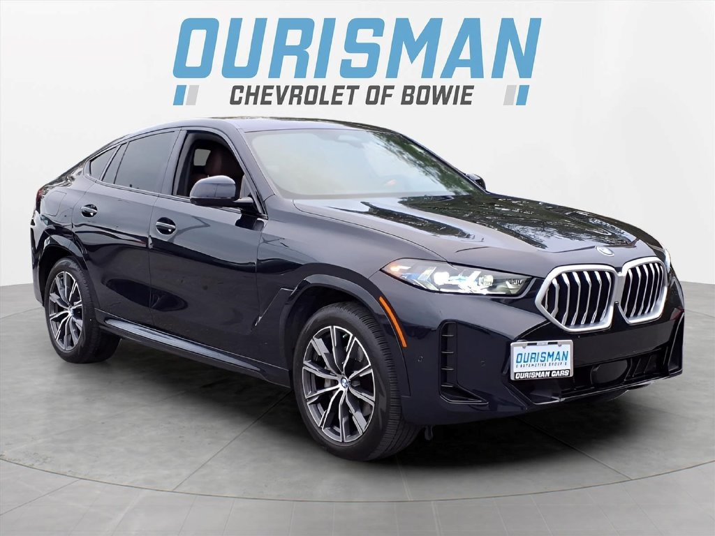 Used 2025 BMW X6 xDrive40i w/ Parking Assistance Package