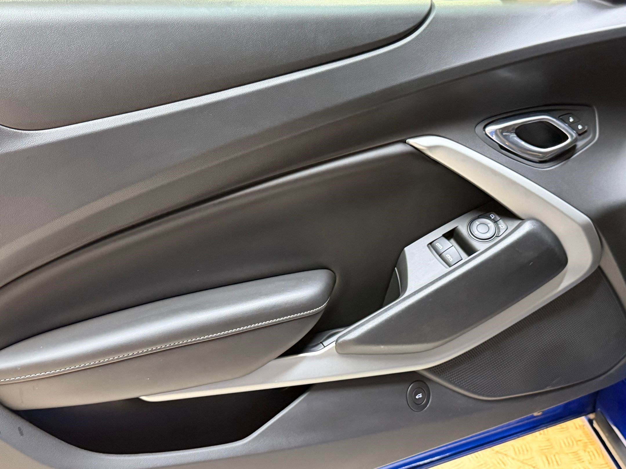 Used 2017 Chevrolet Camaro LT image 13