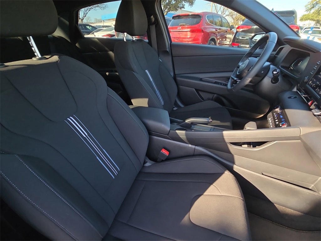 Certified 2026 Hyundai Elantra Sport image 10