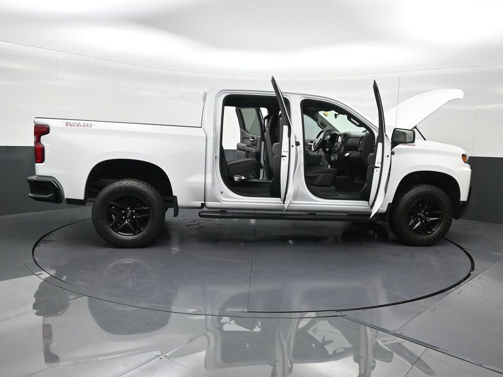 Used 2019 Chevrolet Silverado 1500 Custom Trail Boss w/ Custom Convenience Package image 32