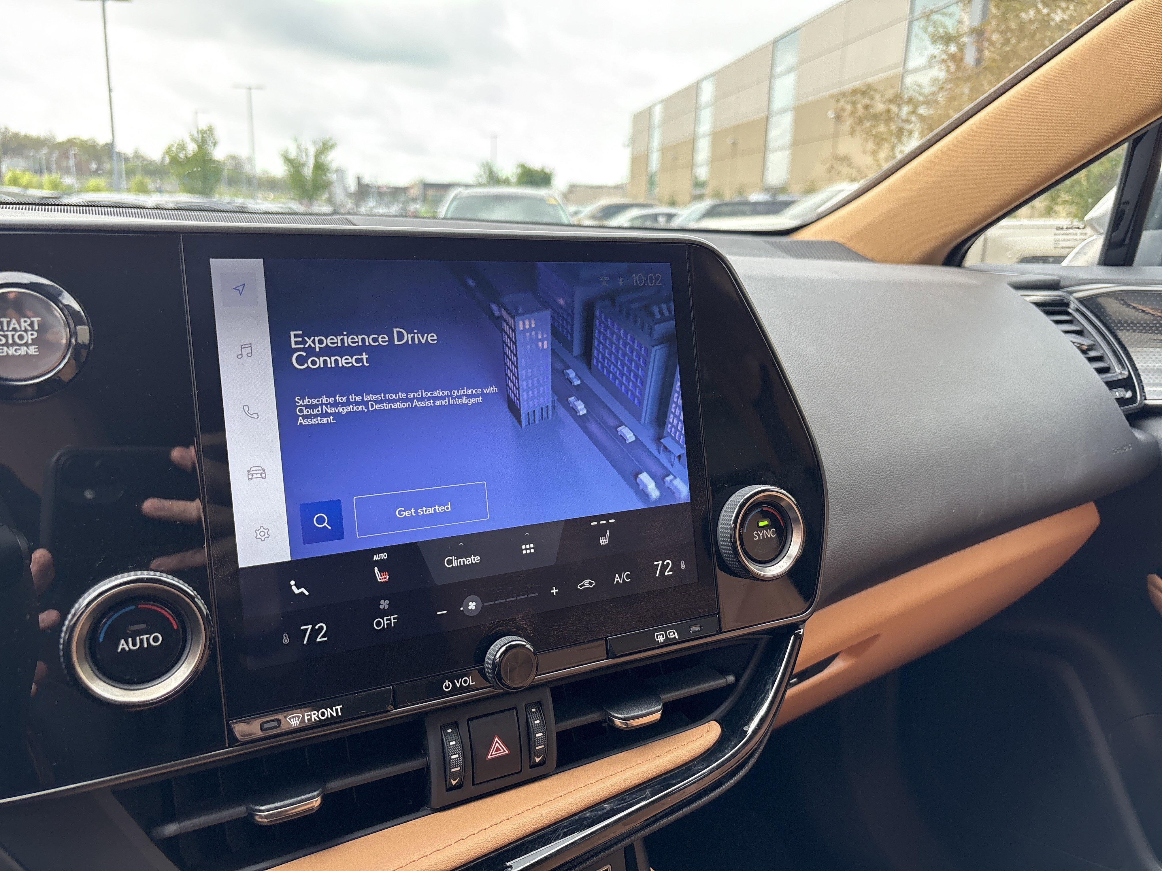 Used 2024 Lexus NX 250 FWD w/ Towing Package (2000 Lbs) image 24