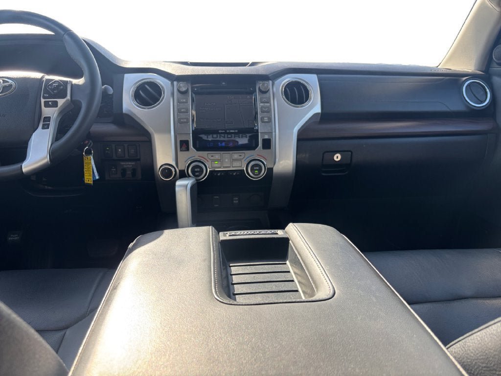 Used 2019 Toyota Tundra Limited w/ Limited Premium Package AWD/4WD image 15