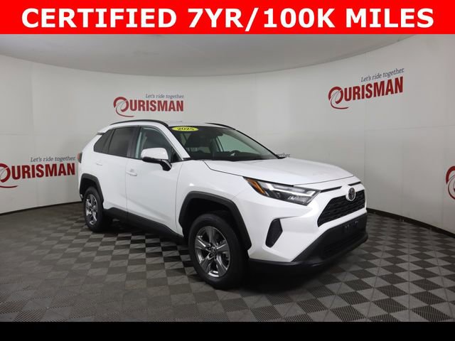 Used 2025 Toyota RAV4 XLE image 16