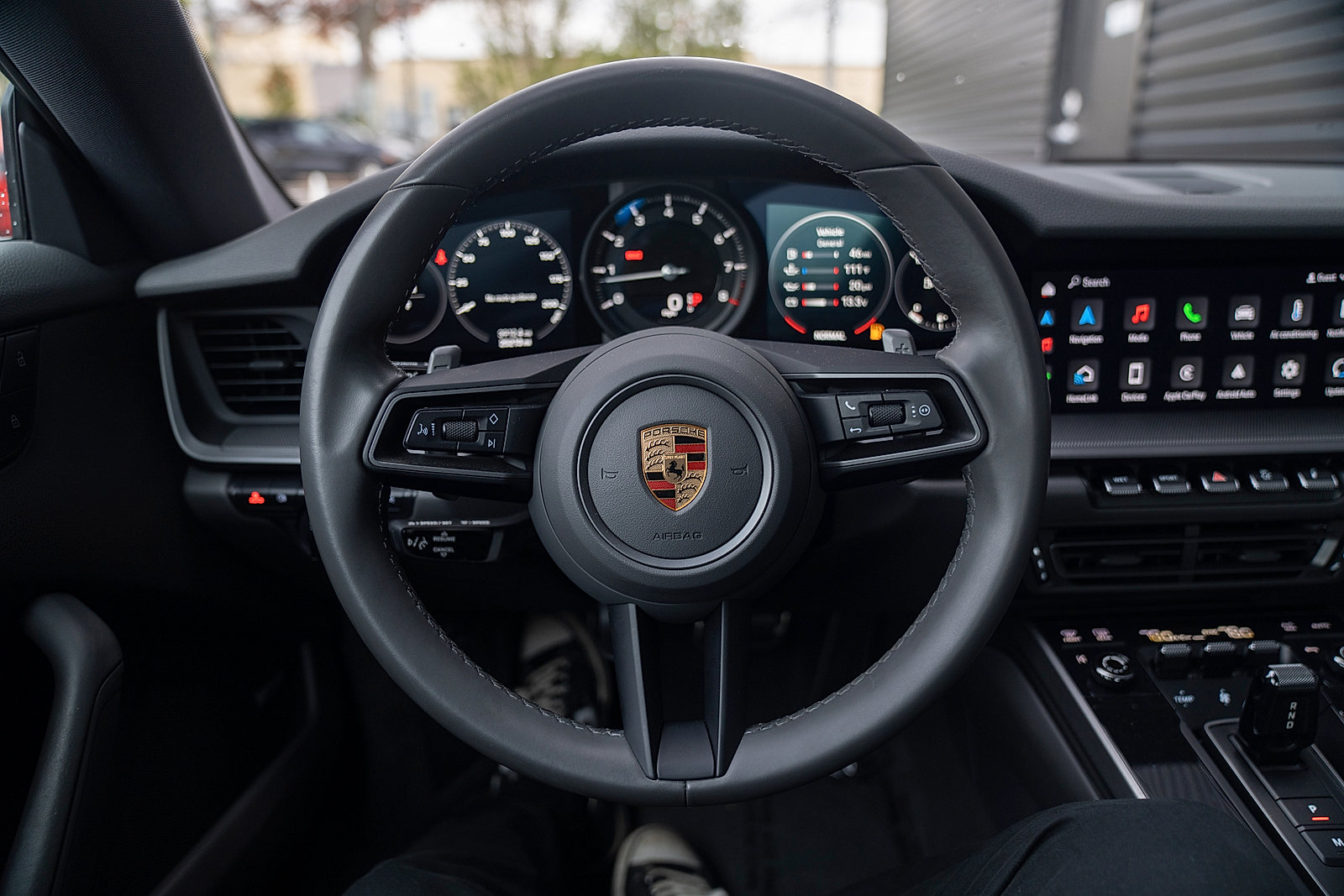 Certified 2022 Porsche 911 Carrera image 6