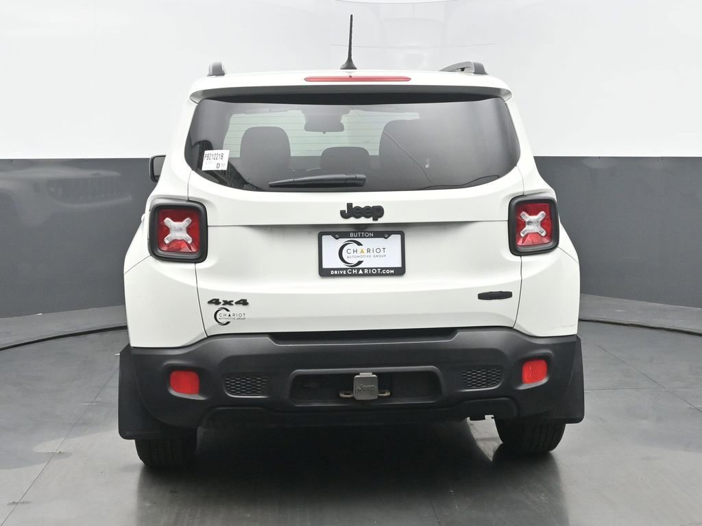 Used 2015 Jeep Renegade Latitude AWD/4WD image 5