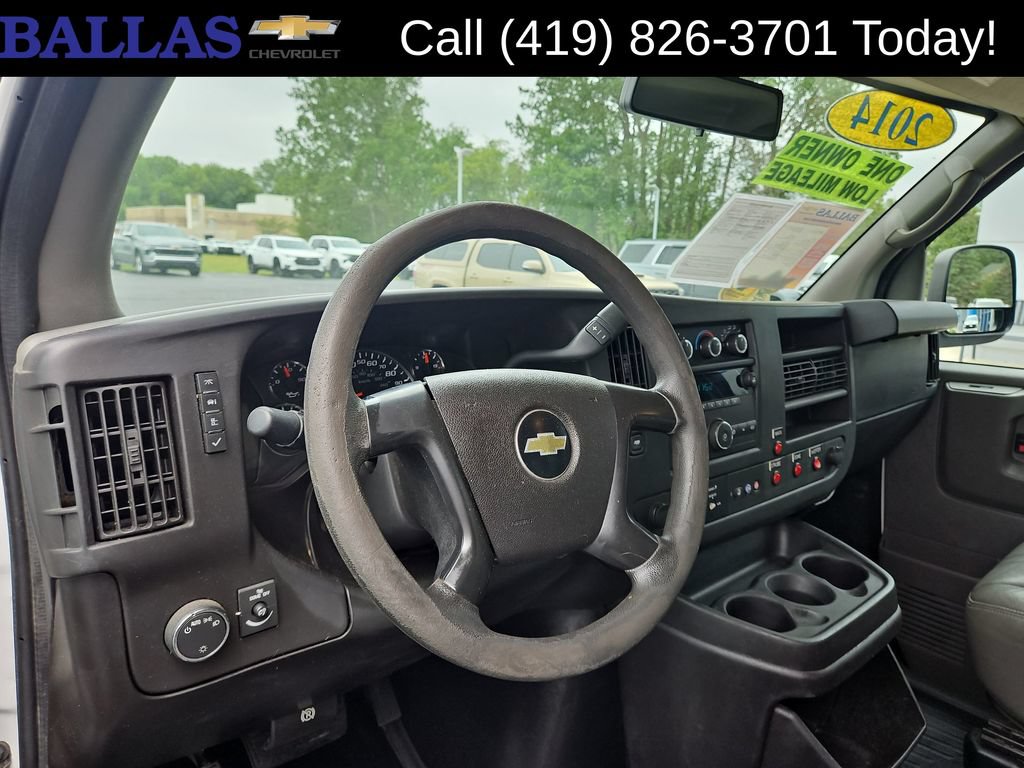 Used 2014 Chevrolet Express 2500 RWD image 10