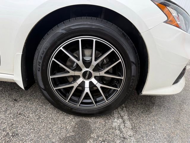 Used 2020 Nissan Altima 2.5 SL AWD/4WD image 13