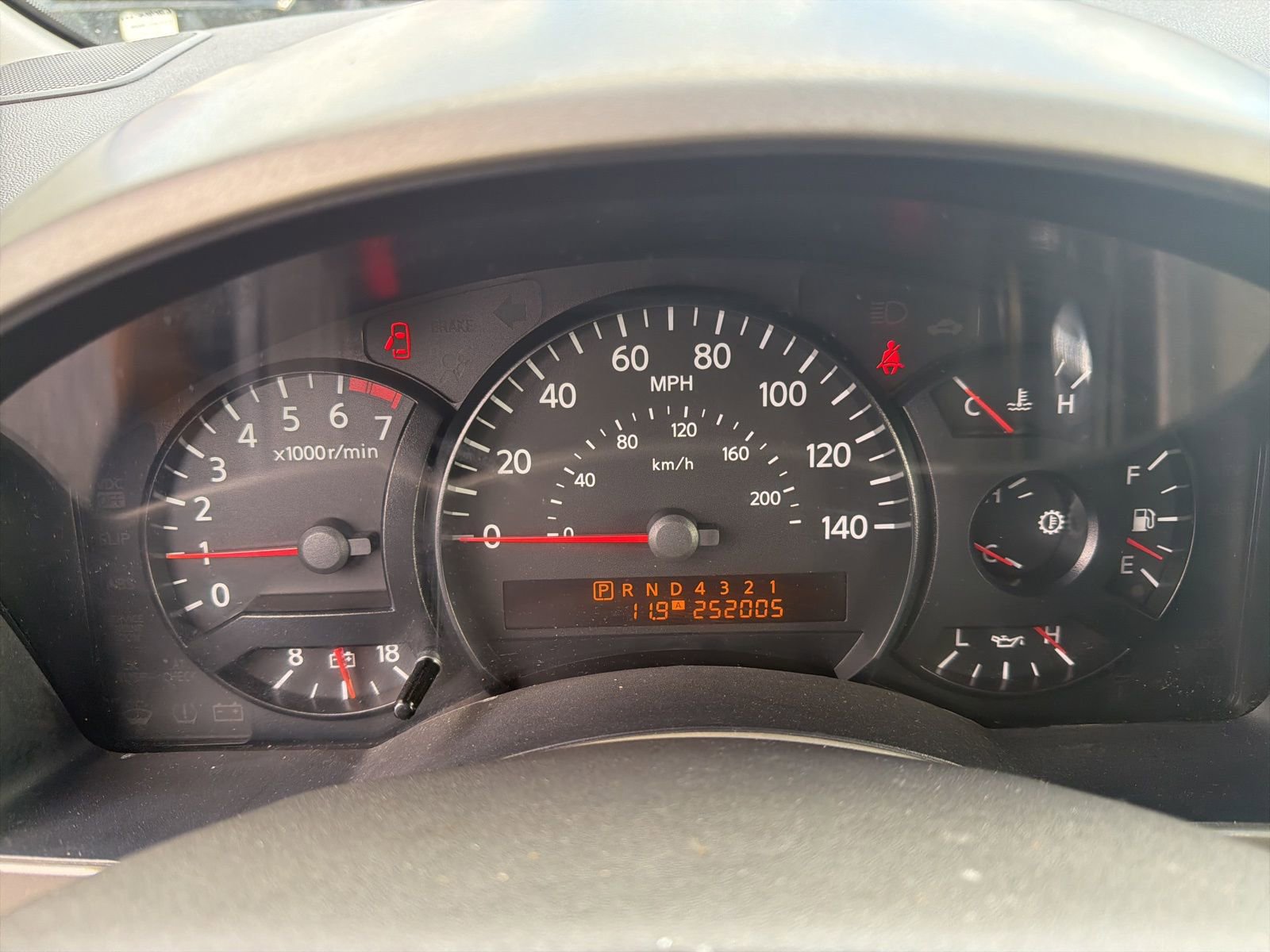 Used 2006 Nissan Titan SE image 13