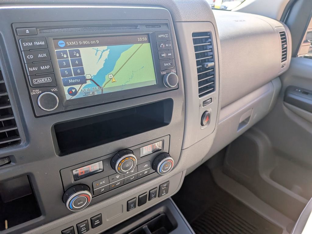 Used 2021 Nissan NV 3500 SL image 17