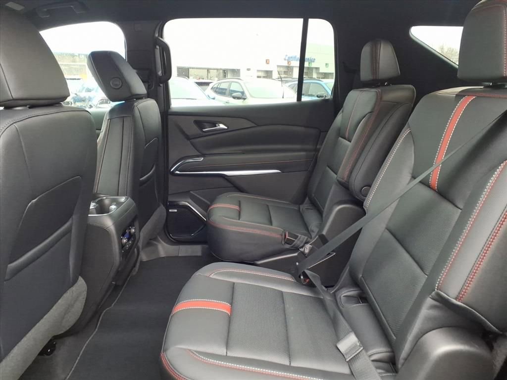 New 2026 Chevrolet Traverse RS w/ LPO, Cargo Package image 13