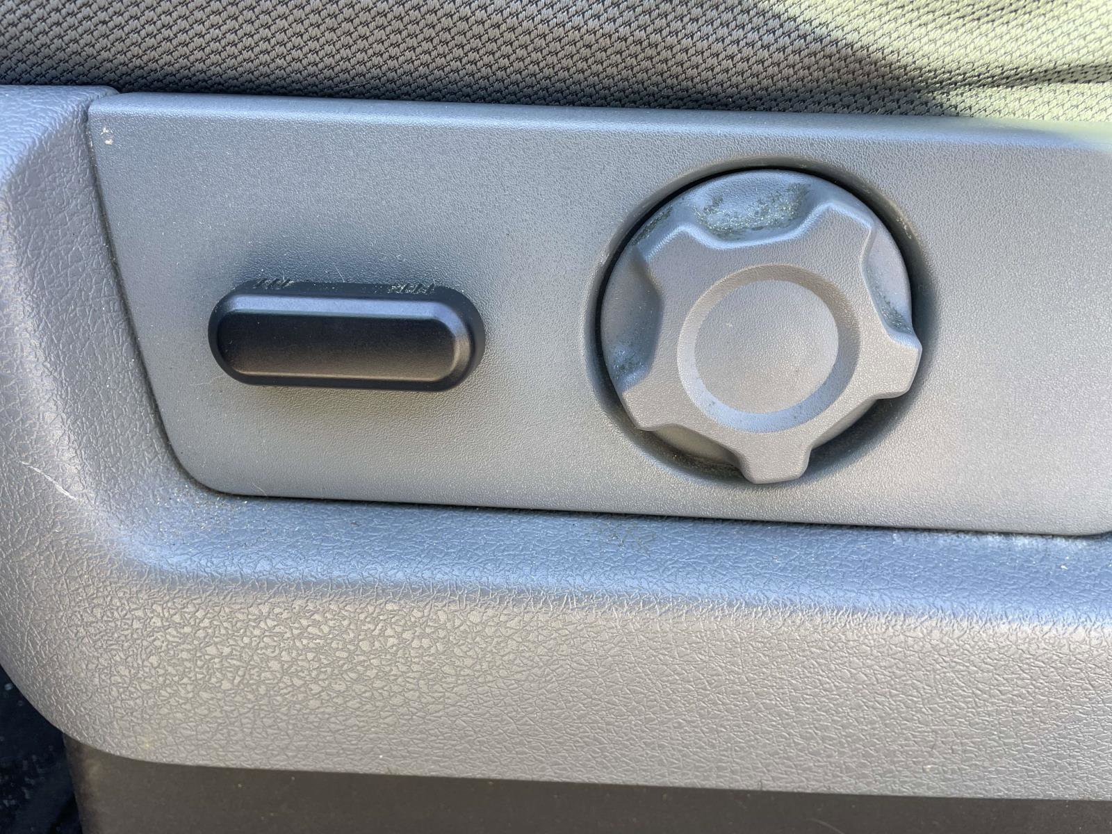 Used 2014 Ford F150 XLT w/ Equipment Group 302A Luxury image 21