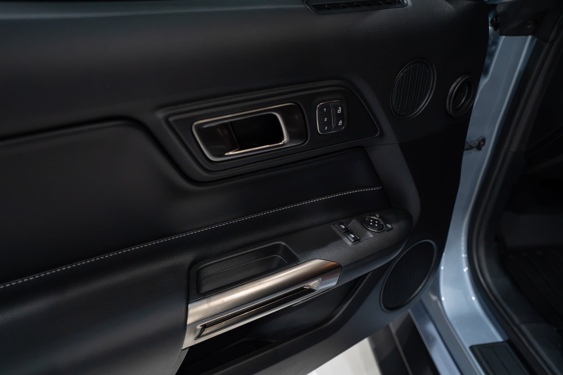 Used 2022 Ford Mustang Shelby GT500 RWD image 6