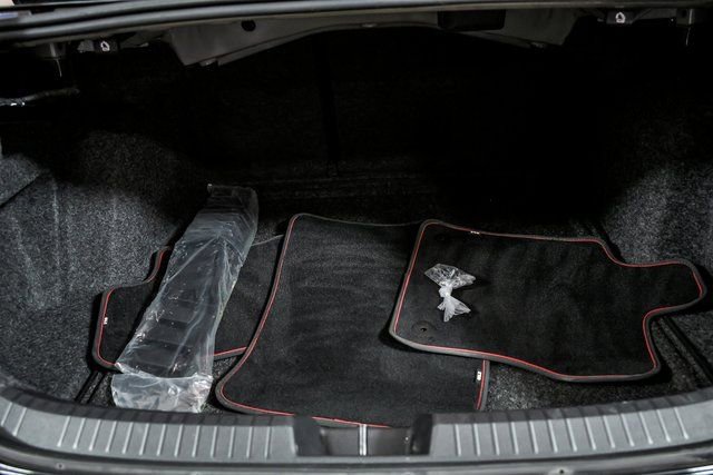 Certified 2024 Volkswagen Jetta GLI Autobahn w/ GLI Black Package image 8