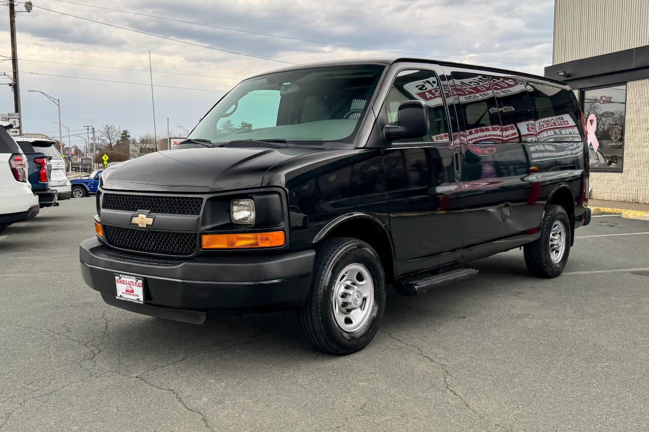 Used 2014 Chevrolet Express 2500 LS RWD image 8