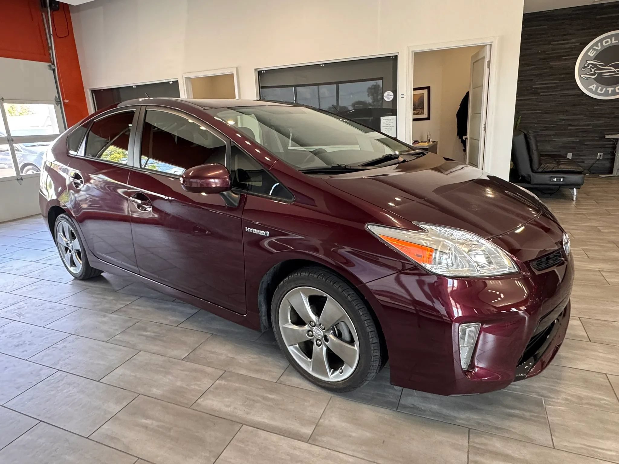 Used 2013 Toyota Prius Persona Series FWD image 4