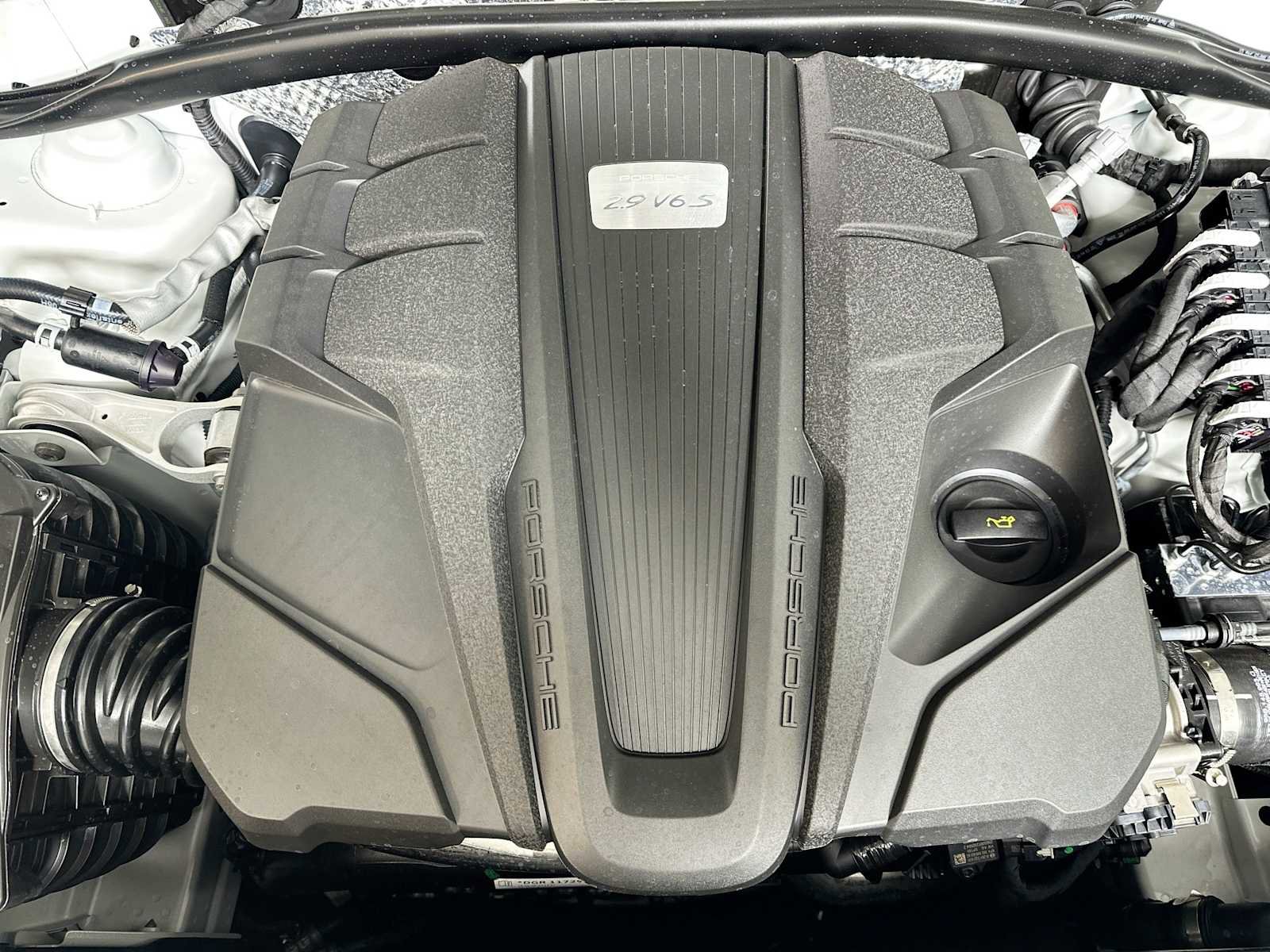 New 2025 Porsche Macan S image 31