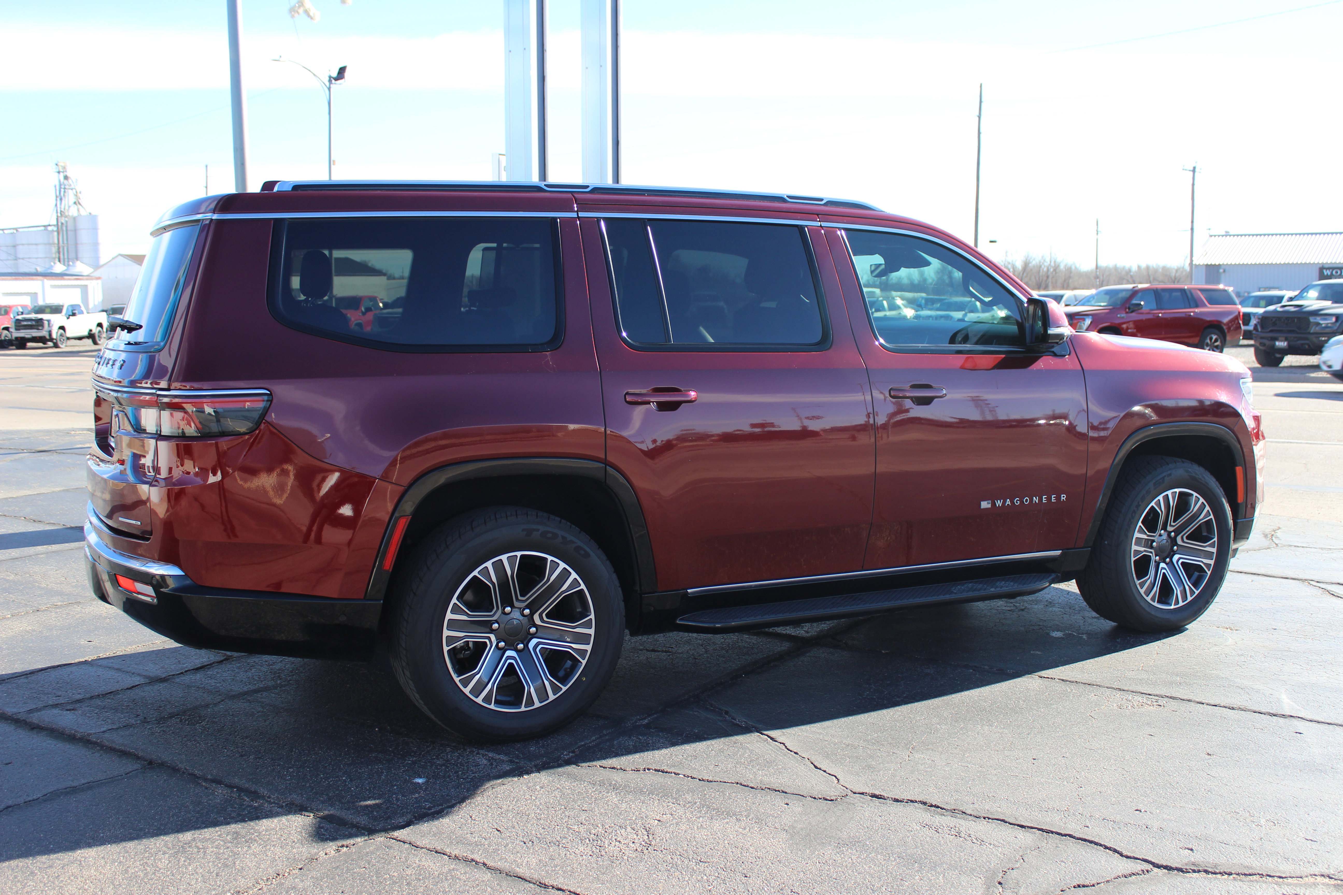 Used 2022 Jeep Wagoneer Series III w/ Convenience Group I image 7