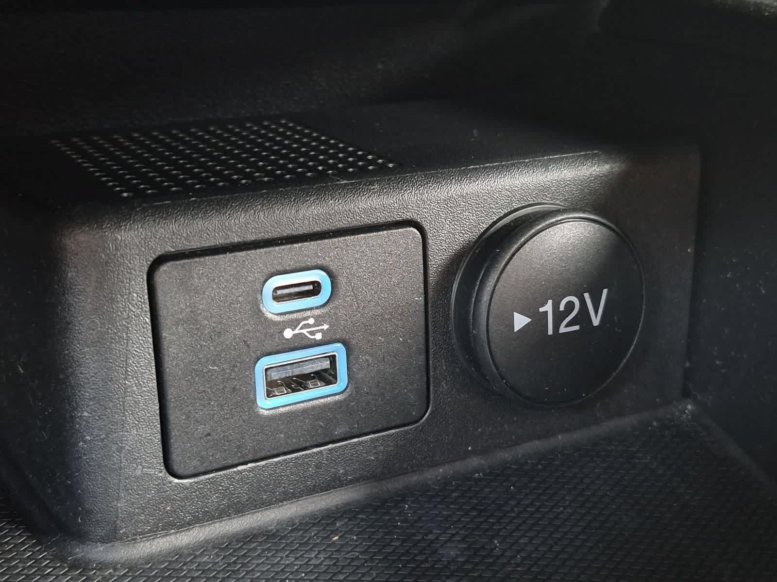 Used 2023 Ford Escape Active AWD/4WD image 30