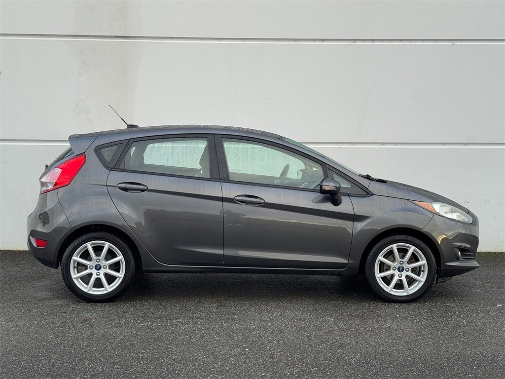 Used 2016 Ford Fiesta SE w/ Equipment Group 201A image 8