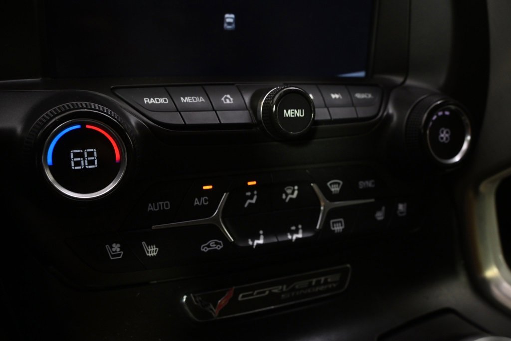 Used 2014 Chevrolet Corvette Z51 w/ 3LT Preferred Equipment Group image 29