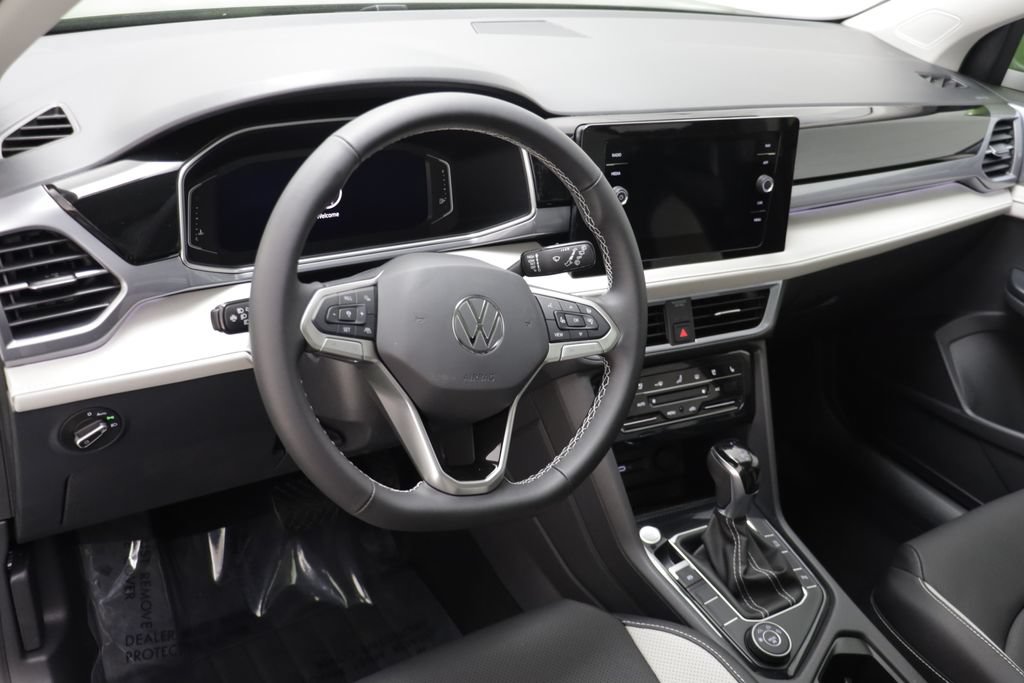 New 2026 Volkswagen Taos SEL AWD/4WD image 7