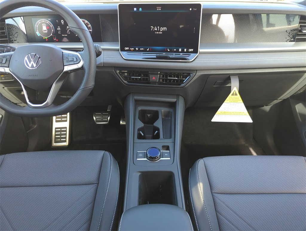 New 2026 Volkswagen Tiguan SE R-Line image 27