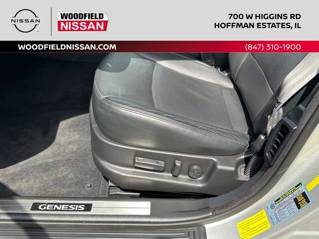 Used 2013 Hyundai Genesis 5.0 R-Spec RWD image 26