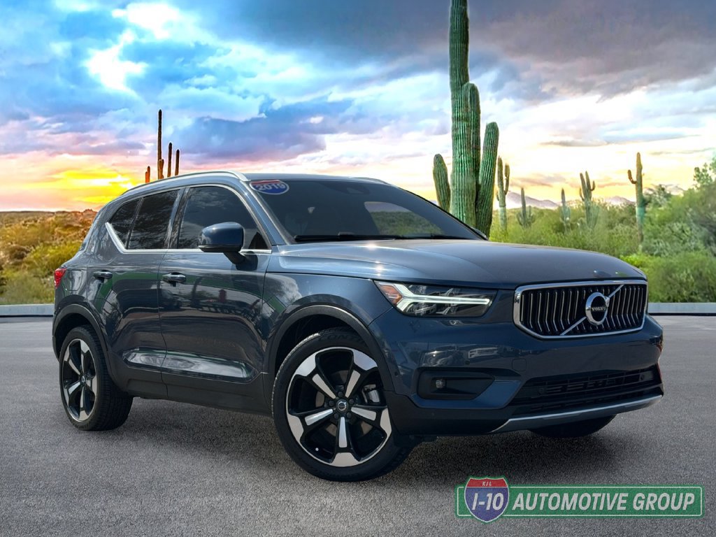 Used 2019 Volvo XC40 T5 Inscription AWD/4WD image 2