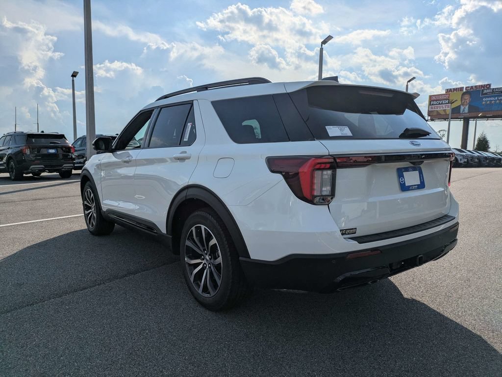 New 2026 Ford Explorer ST-Line RWD image 6