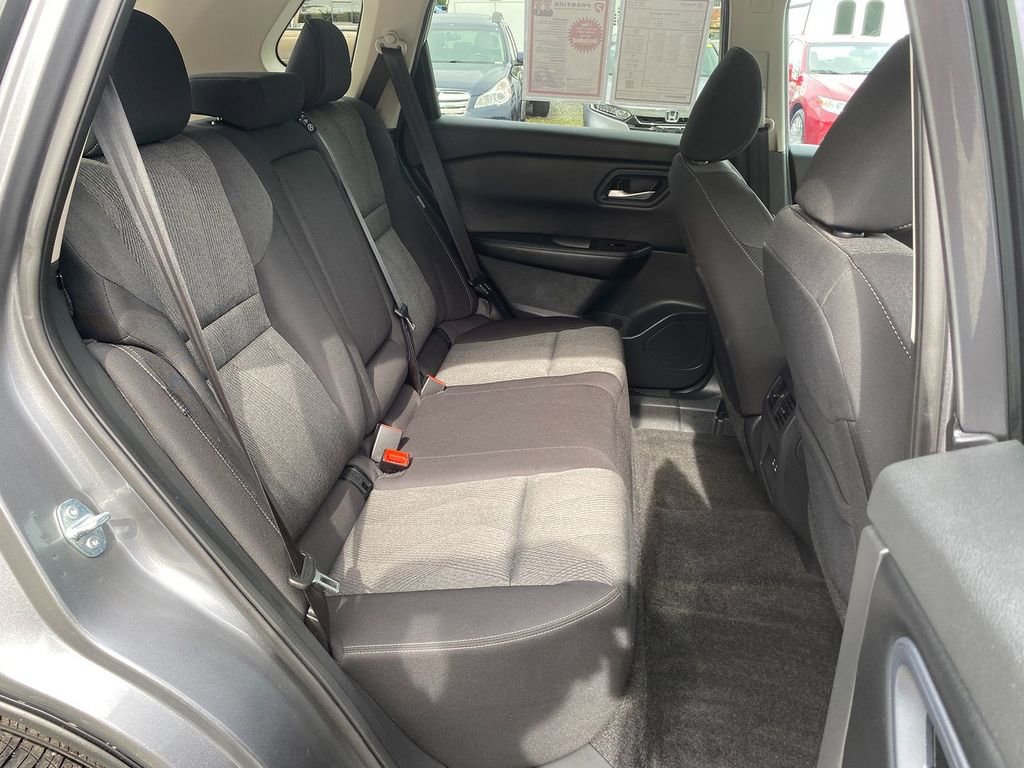 Used 2024 Nissan Rogue SV image 26