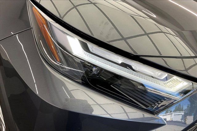 Used 2023 Toyota RAV4 Limited image 29
