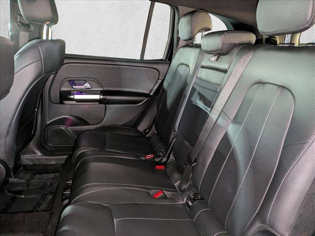 Used 2023 Mercedes-Benz GLB 250 4MATIC image 18