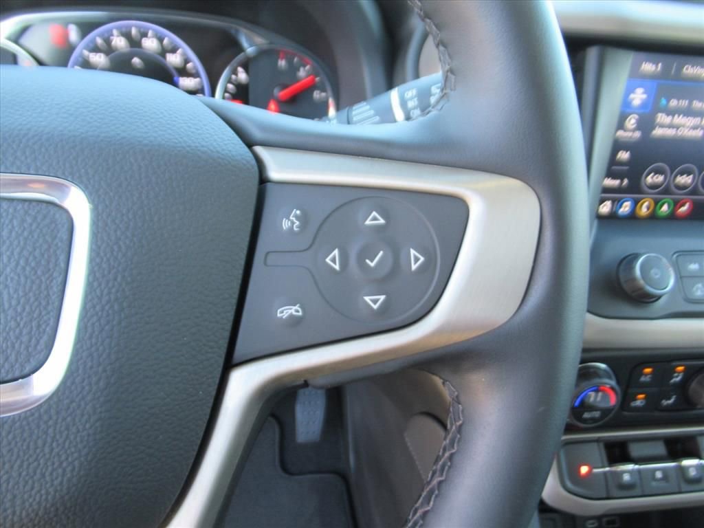 Certified 2023 GMC Acadia Denali w/ Denali Ultimate Package image 19