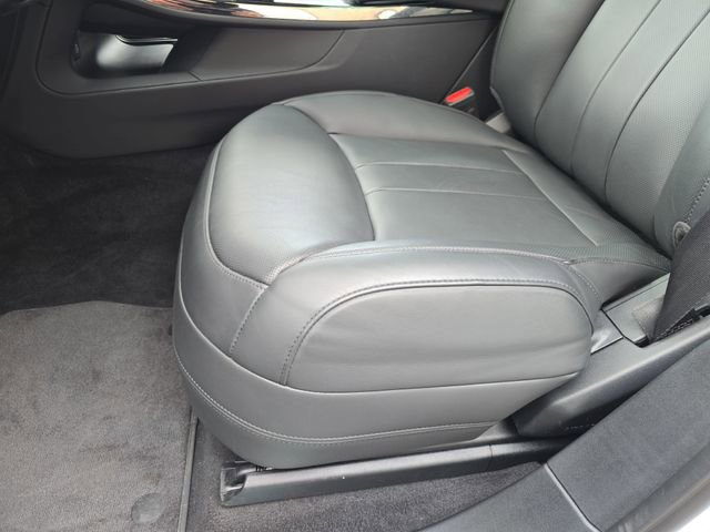 Used 2025 Land Rover Range Rover Sport SE image 32