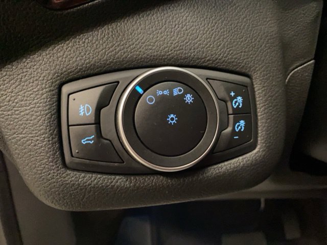 Used 2018 Ford Escape Titanium w/ Ford Safe & Smart Package AWD/4WD image 31