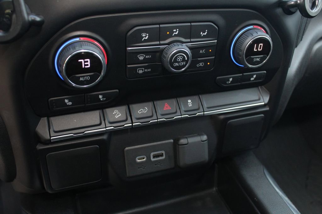 Used 2022 Chevrolet Silverado 1500 LT Trail Boss AWD/4WD image 13