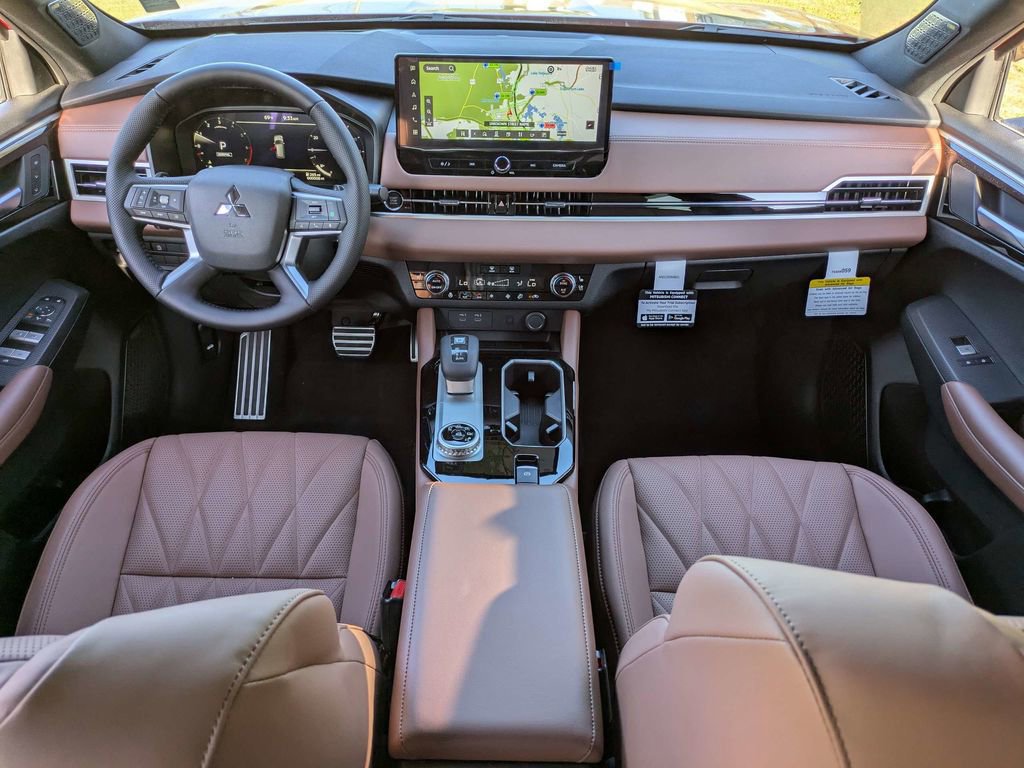 New 2026 Mitsubishi Outlander SEL image 16