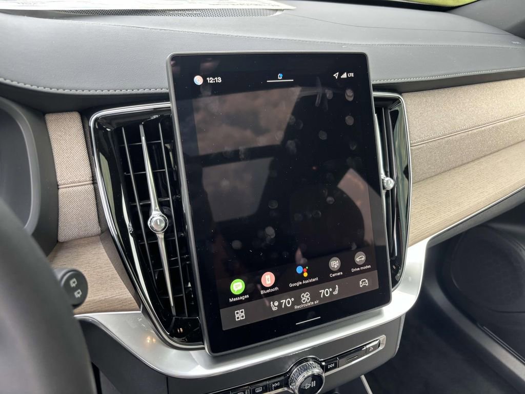 New 2026 Volvo XC90 T8 Plus w/ Protection Package Premier image 20