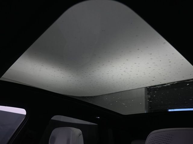 New 2025 Cadillac Lyriq Sport image 19