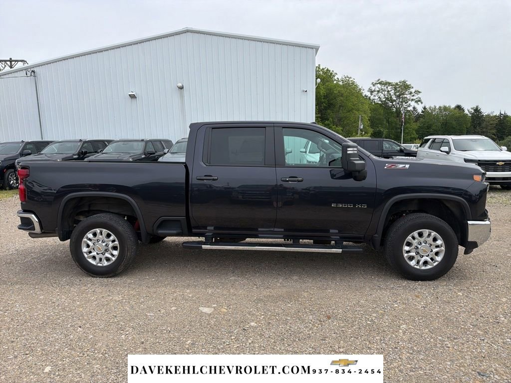 Used 2024 Chevrolet Silverado 2500 LT w/ All Star Edition AWD/4WD image 7