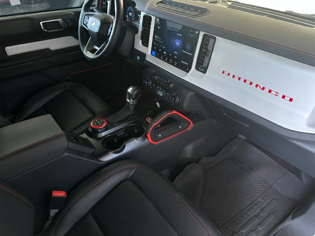 Certified 2025 Ford Bronco Stroppe Edition AWD/4WD image 15