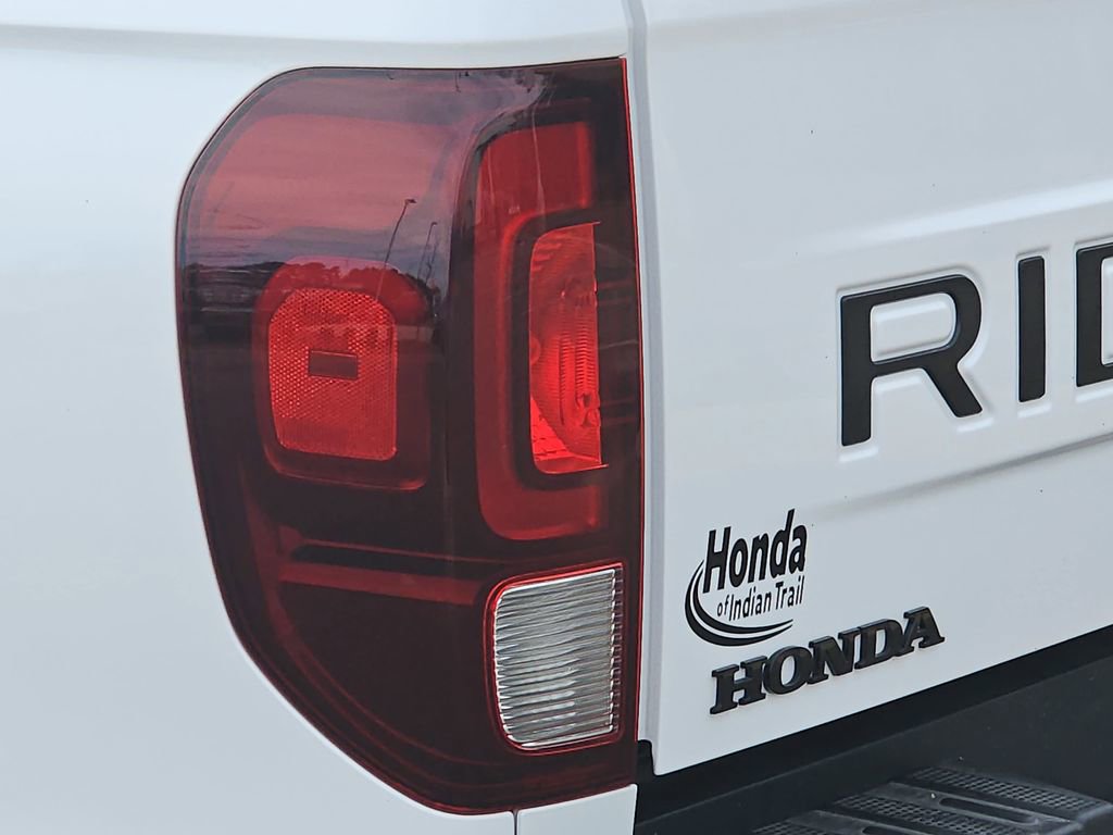 Used 2025 Honda Ridgeline TrailSport image 30