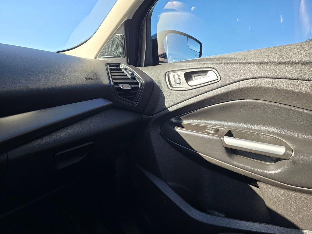 Used 2019 Ford Escape SEL image 28