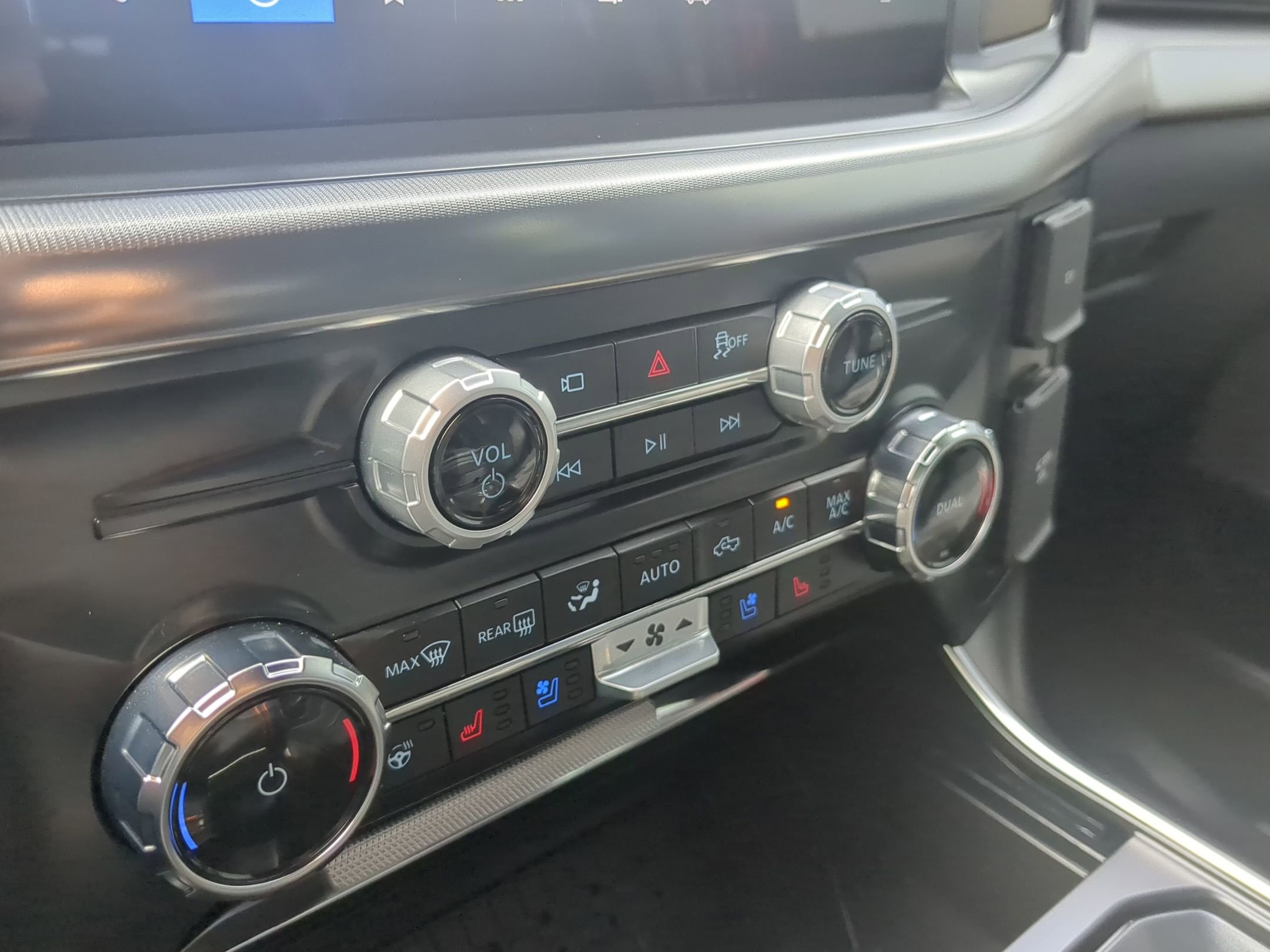 Used 2025 Ford F150 Raptor image 19
