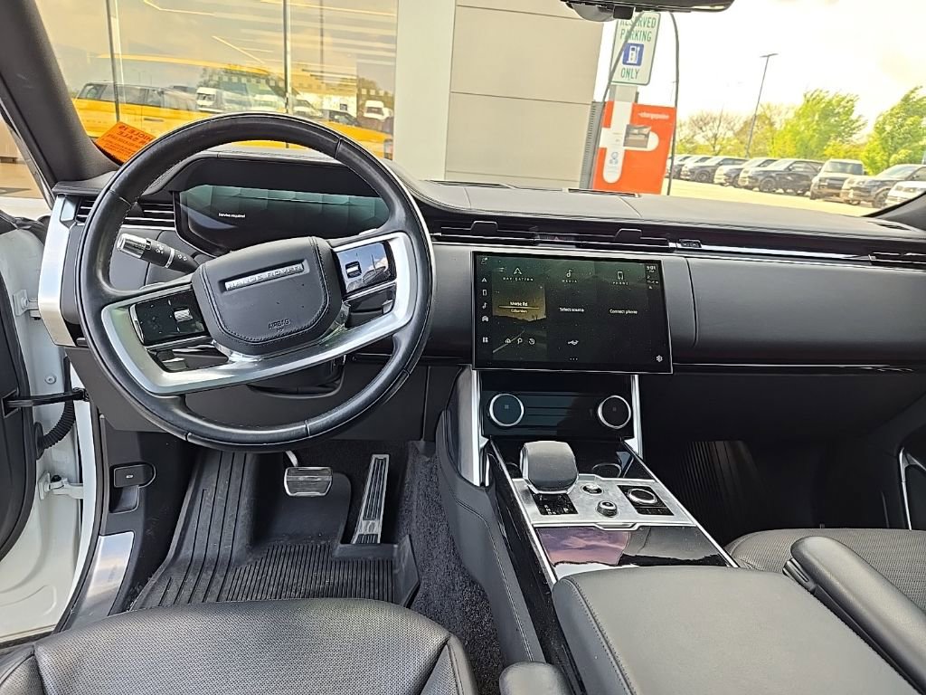 Certified 2022 Land Rover Range Rover SE AWD/4WD image 14