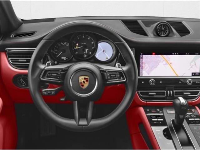 New 2026 Porsche Macan GTS image 3