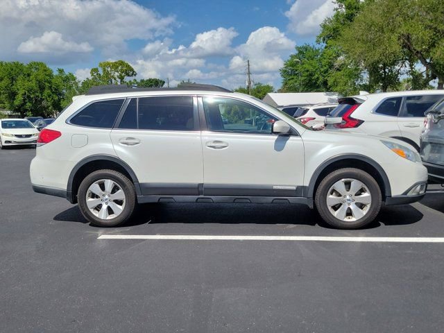 Used 2012 Subaru Outback 3.6R Limited w/ Moonroof Pkg image 2