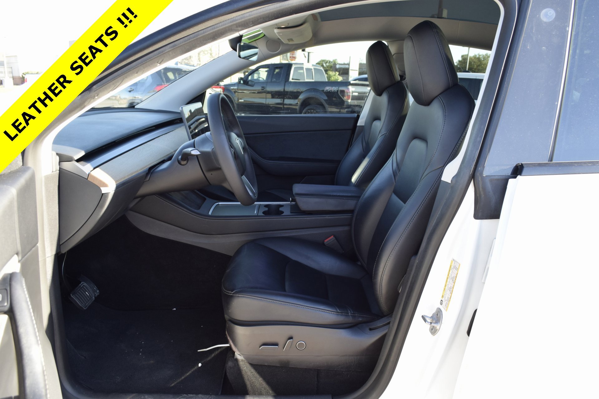 Used 2021 Tesla Model Y Long Range image 3