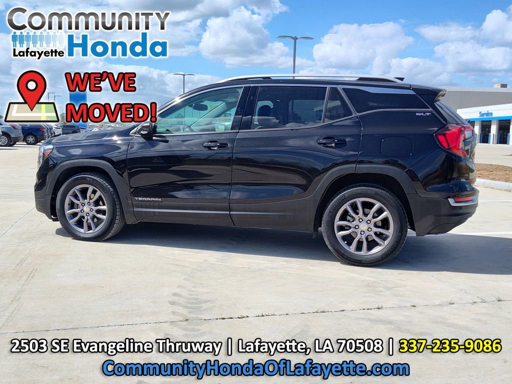 Used 2023 GMC Terrain SLT w/ LPO, Floor Liner Package FWD image 5