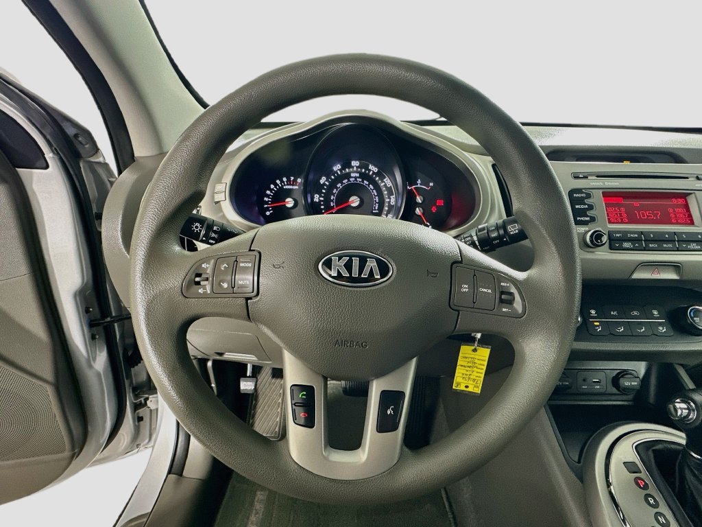 Used 2016 Kia Sportage LX AWD/4WD image 11